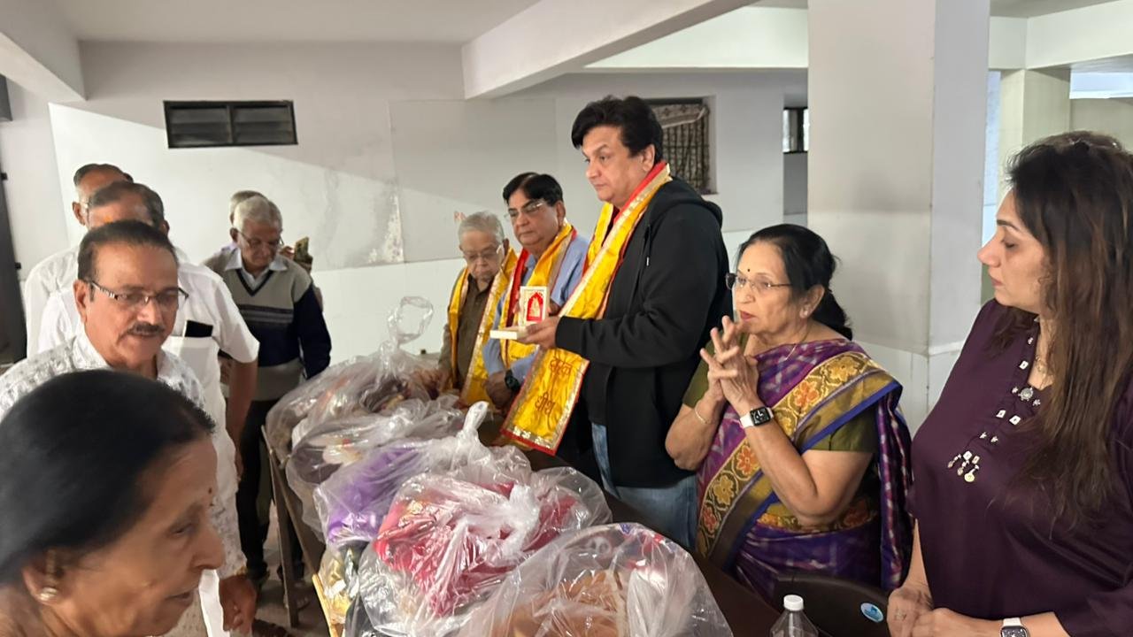મકરસંક્રાંતિ પર્વમાં દ્વારકામાં જરૂરિયાત મંદ ૨૦૧ પરિવારને અન્નદાન સંપન્ન